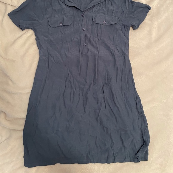 Blue dress - Picture 3 of 4